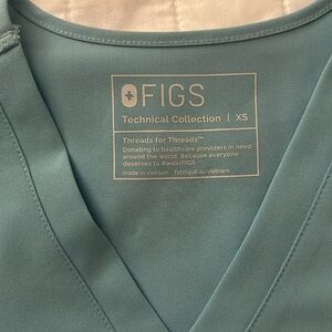 FIGS scrub top